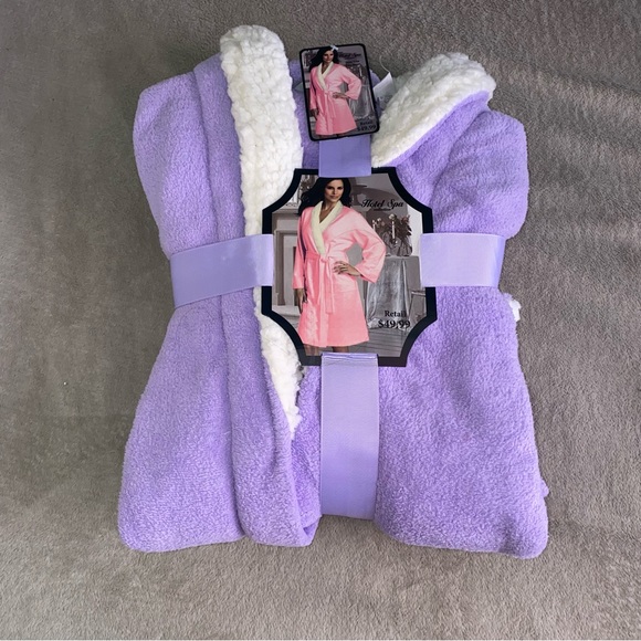 Intimates & Sleepwear Hotel Spa Collection Robe In Purple Poshmark
